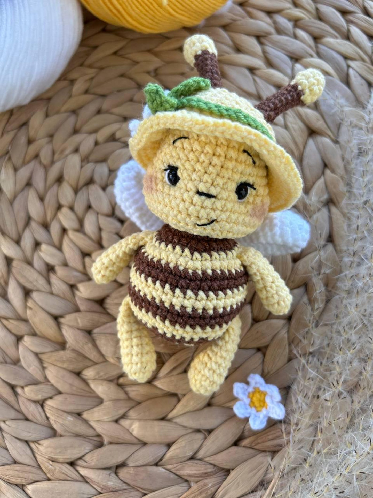 Bee Keychain Crochet Pattern